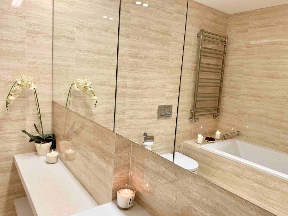 Luxury Apartment In The Center Of Prag Exteriör bild