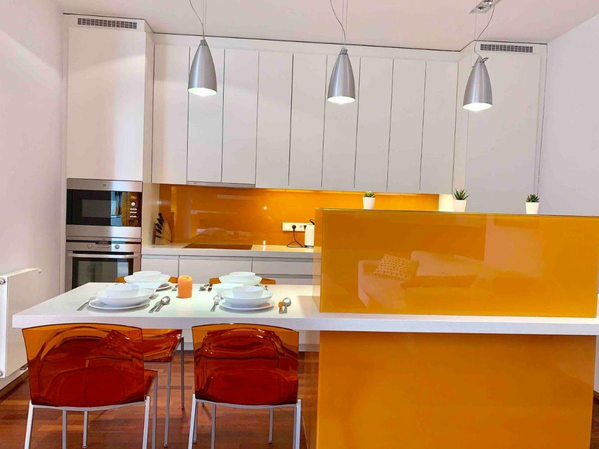 Luxury Apartment In The Center Of Prag Exteriör bild